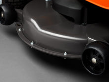 Laden Sie das Bild in den Galerie-Viewer, Husqvarna Rasentraktor TC 220T