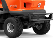 Laden Sie das Bild in den Galerie-Viewer, Husqvarna Rasentraktor TS 217T