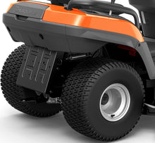 Laden Sie das Bild in den Galerie-Viewer, Husqvarna Rasentraktor TS 220T