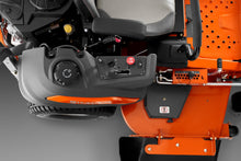 Laden Sie das Bild in den Galerie-Viewer, Husqvarna Zero Turn Profi-Mäher Z454X